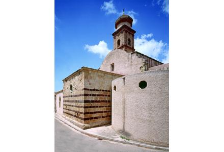 San Vero Milis (Oristano), Chiesa di Santa Sofia: particolare del prospetto absidale